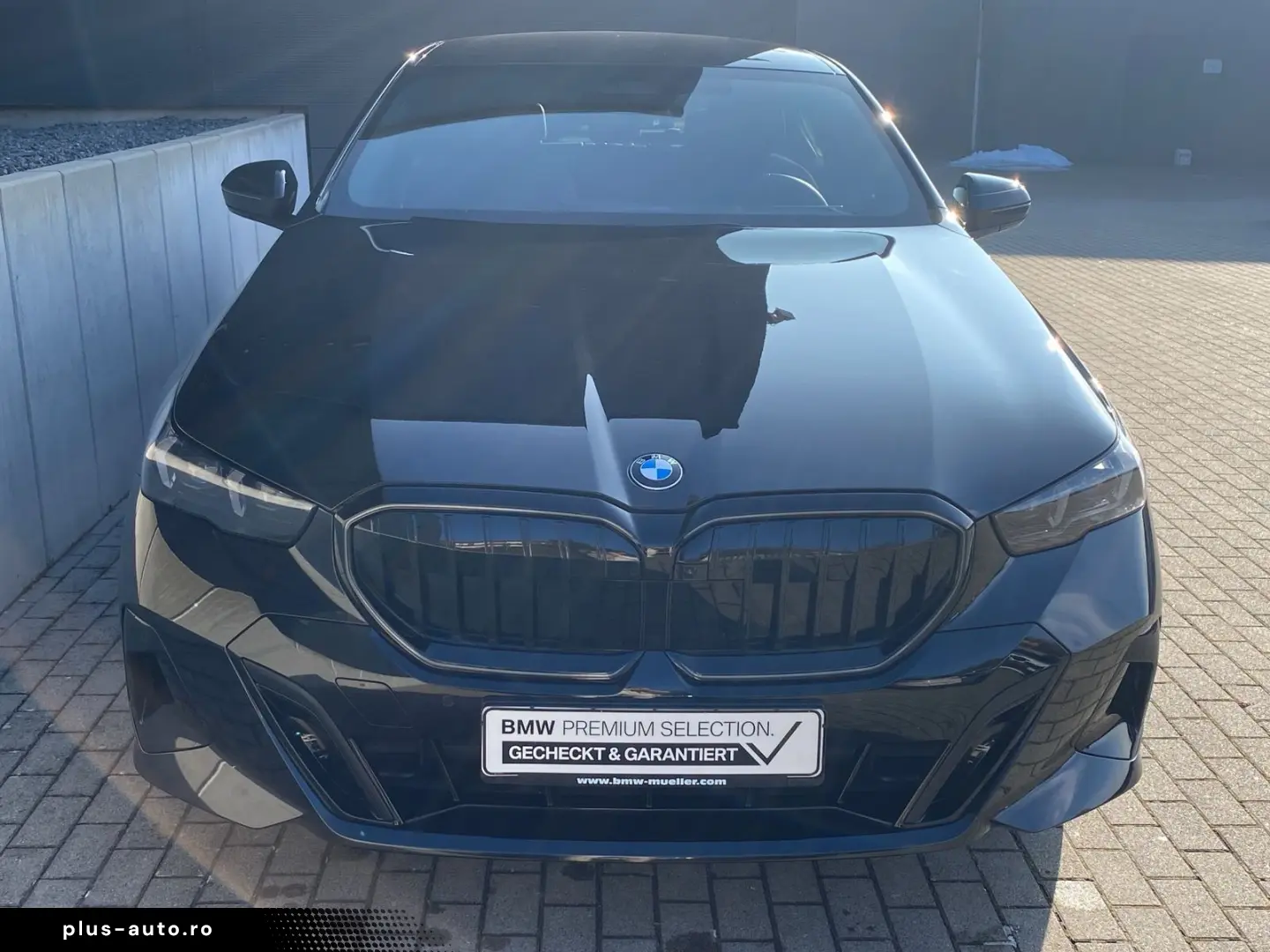 BMW 520i SAG M Sport Pro AHK S-LÜFT 4xAC LHZ LED