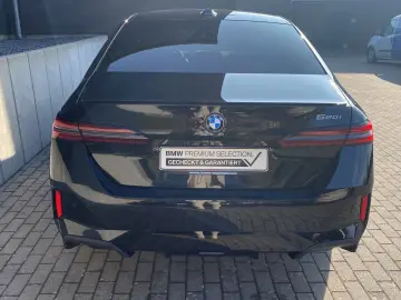 BMW 520i SAG M Sport Pro AHK S-LÜFT 4xAC LHZ LED