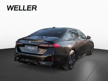 BMW 520d Lim.Aut. M SPORT AHK Adapt.LED DA  PA Komf