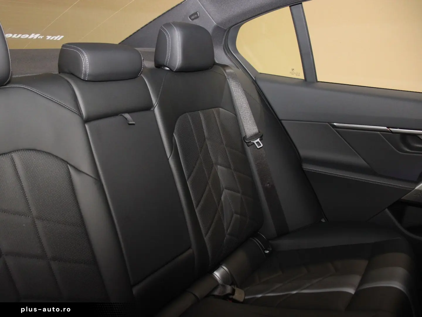 BMW 520i Limousine M Sportpaket Head-Up AHK Shz HK S