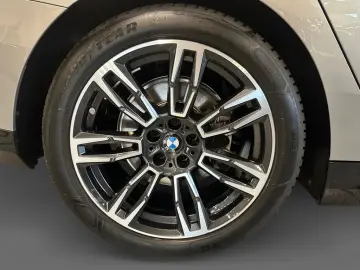 BMW 520d Aut M Sport AHK Innovation Comfort Standhzg