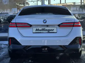 BMW 520d M Sport HUD ACC KomfS.Standh.Har Ka.SurView