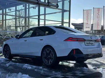 BMW 520d M Sport HUD ACC KomfS.Standh.Har Ka.SurView