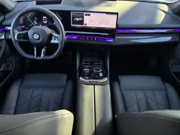 BMW 520d M Sport HUD ACC KomfS.Standh.Har Ka.SurView