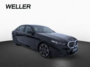 BMW 520d M Sport AHK LivePro H K 360  AdLED DA  DA