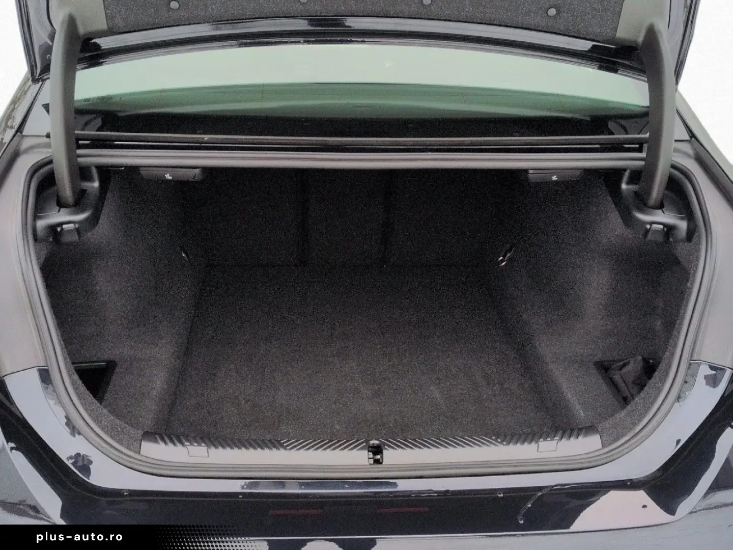 BMW 520d M Sport AHK LivePro H K 360  AdLED DA  DA