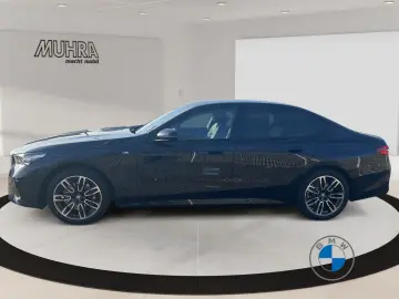 BMW 520i M Sport Pano DA PA  HUD Sitzlüftung