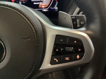 BMW X3 xDrive 20i A M Sport Navi ParkAss  360 Grad L