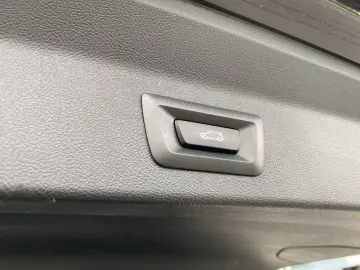 BMW X3 xDRIVE 20i M SPORT 360 KAMERA NAVI LEDER SHZ