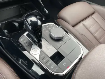 BMW X3 xDRIVE 20i M SPORT 360 KAMERA NAVI LEDER SHZ