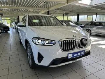 BMW X3 xDrive20d Mild-Hybrid AHK LED Laser Sportsitz