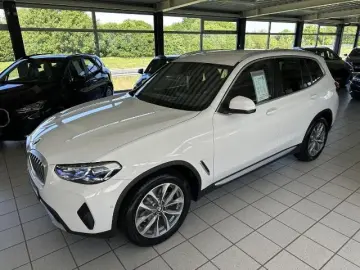 BMW X3 xDrive20d Mild-Hybrid AHK LED Laser Sportsitz