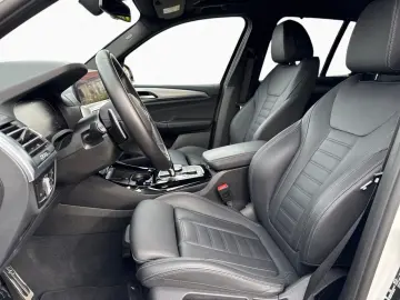 BMW X3 xDrive20i M Sport Pano AHK Laser HUD H K