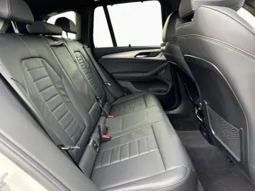 BMW X3 xDrive20i M Sport Pano AHK Laser HUD H K