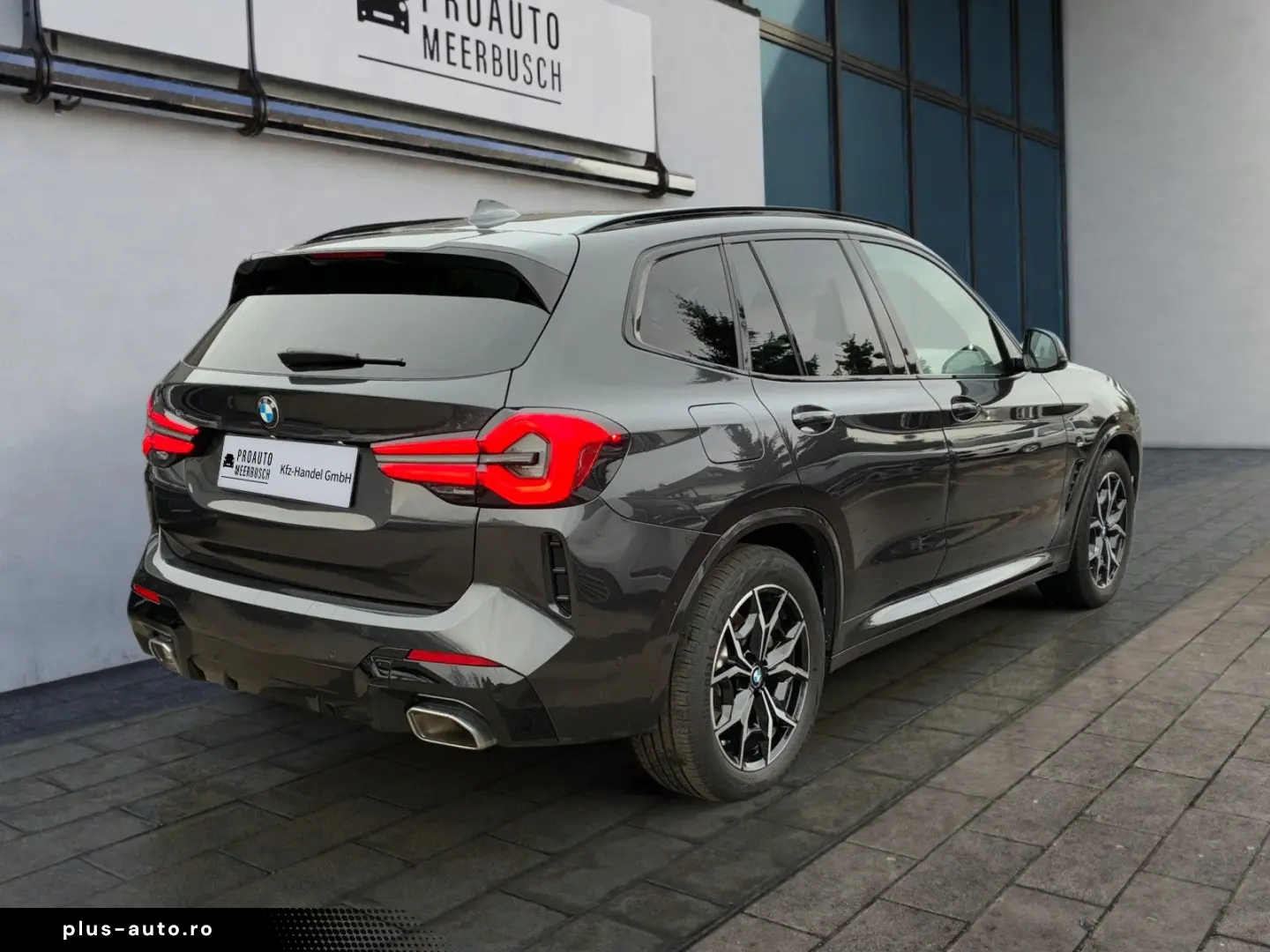 BMW X3 xDrive 20i M Sport AHK ACC LASER HUD PANO H&K
