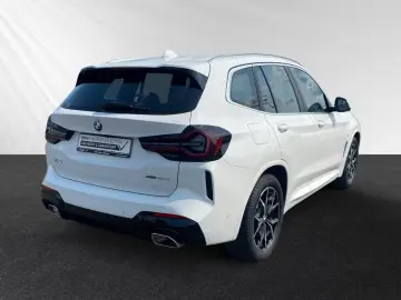 BMW X3 xDrive20d M Sport AHK Head-Up LC  HiFi