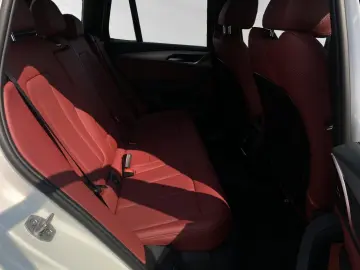 BMW X3 xDrive20d M Sport AHK Head-Up LC  HiFi