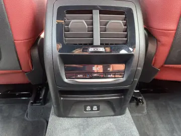 BMW X3 xDrive20d M Sport AHK Head-Up LC  HiFi