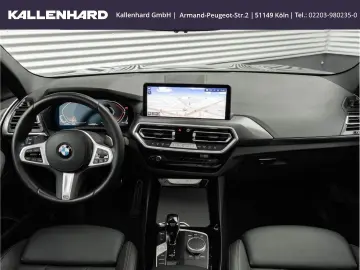 BMW X3 xDrive 20 i M Sport M Sport PANO-LED-HIFI-