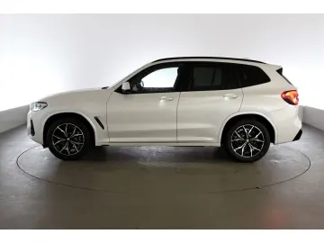 BMW X3 30i M Sport Lenkradheizung Akustikverglasung