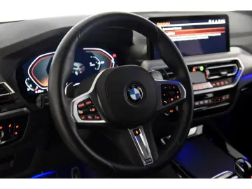 BMW X3 30i M Sport Lenkradheizung Akustikverglasung