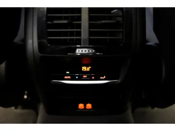 BMW X3 30i M Sport Lenkradheizung Akustikverglasung