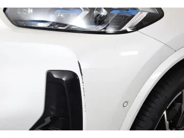 BMW X3 30i M Sport Lenkradheizung Akustikverglasung