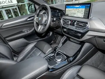 BMW X4 xDrive30d M Sport HUD PANO ACC AHK RFK NAVI