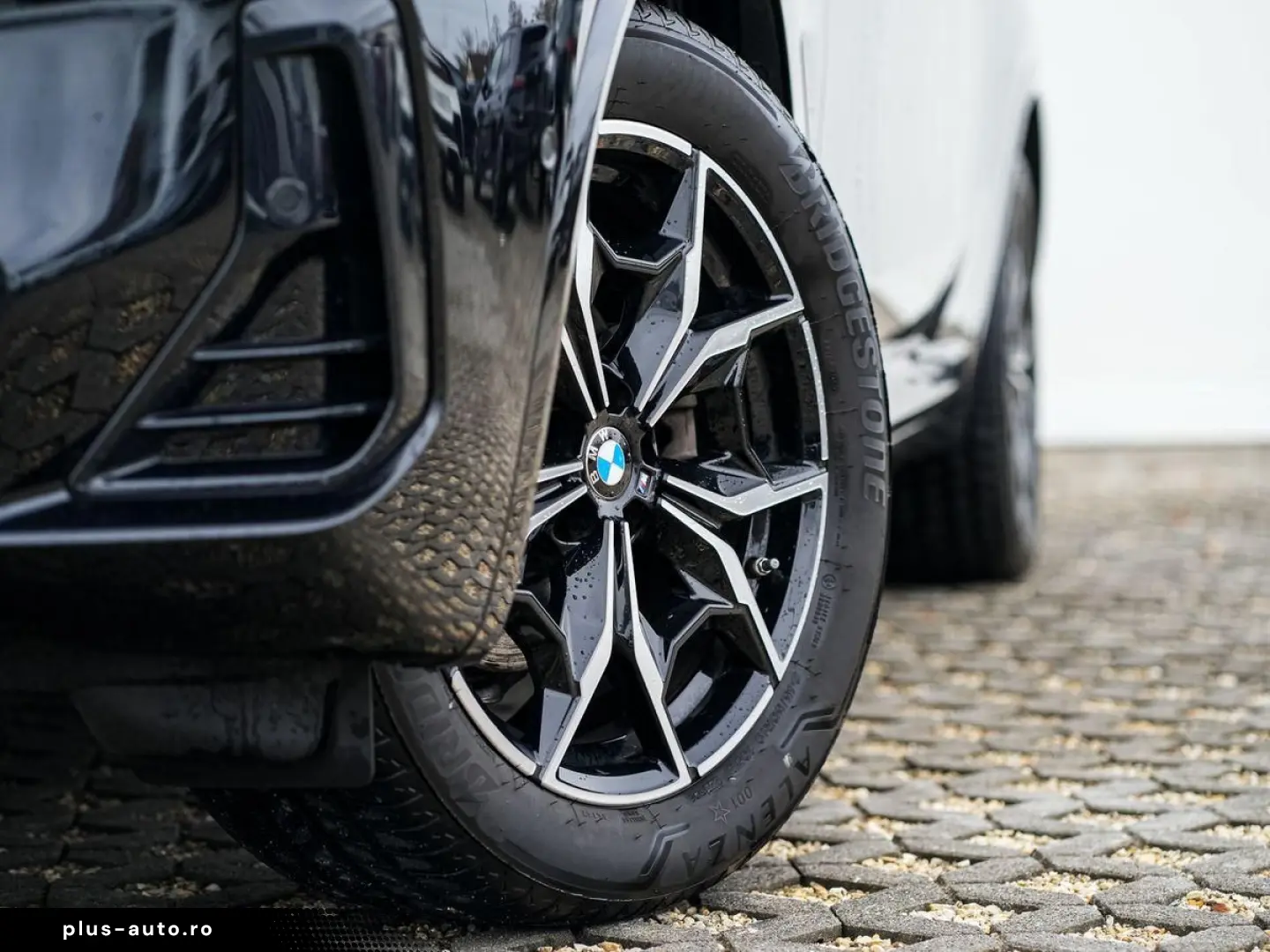 BMW X4 xDrive20i M-Sport AHK PANO ACC KoZg HuD Laser