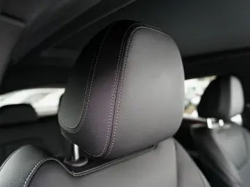 BMW X4 xDrive20i M-Sport AHK PANO ACC KoZg HuD Laser