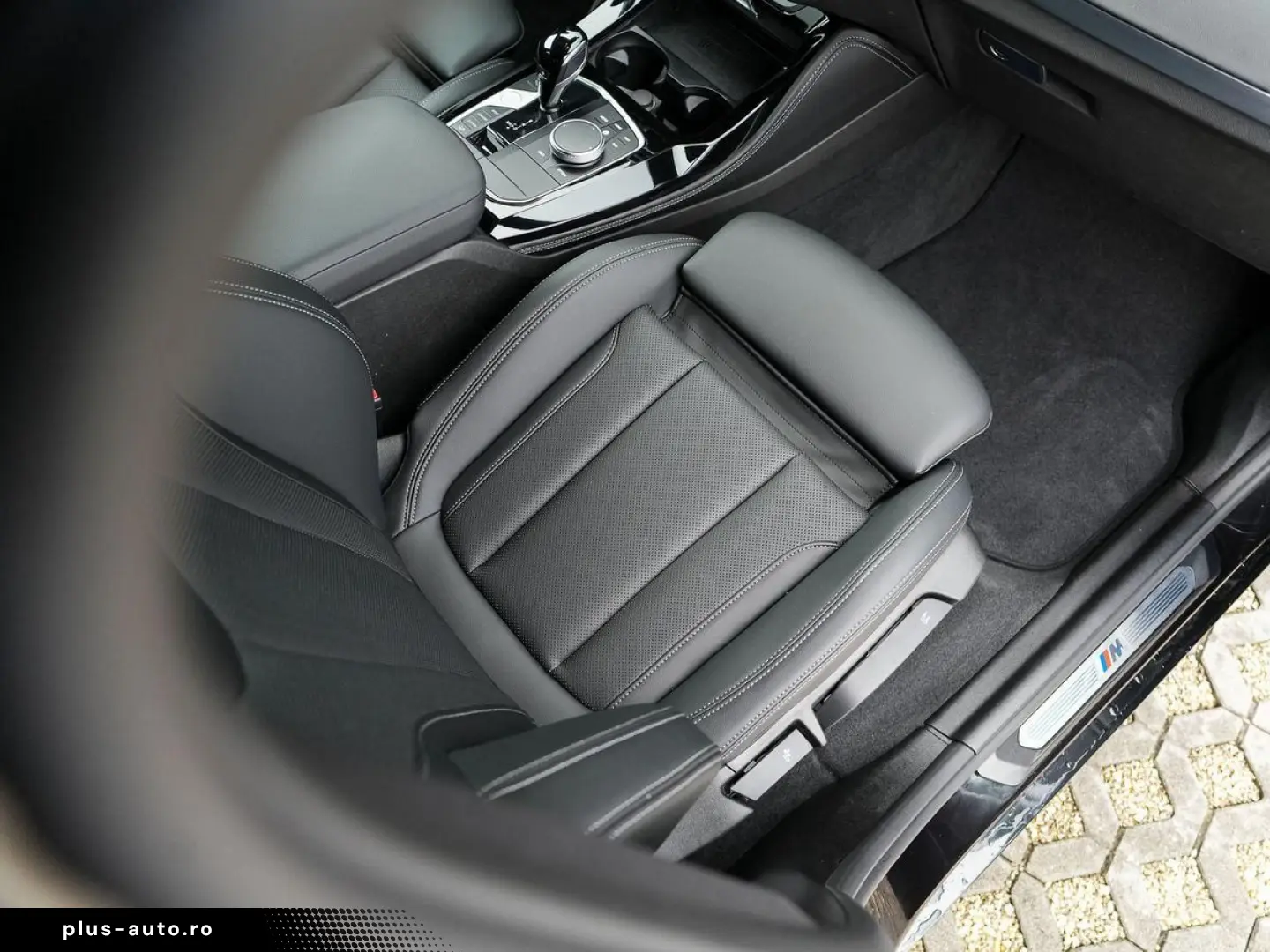 BMW X4 xDrive20i M-Sport AHK PANO ACC KoZg HuD Laser