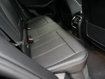 BMW X4 xDrive20i M-Sport AHK PANO ACC KoZg HuD Laser