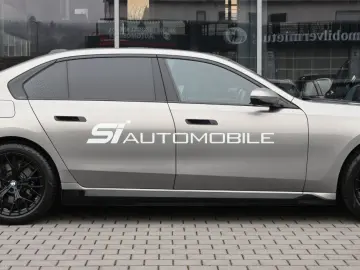 BMW 750e xDrive M-Sport  SHADOW EXEC.DRIVE INTEGRAL