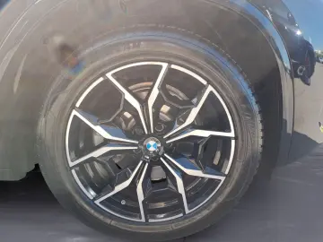 BMW X4 xDrive20i AT M Sportpaket Aktive Geschw. AHK