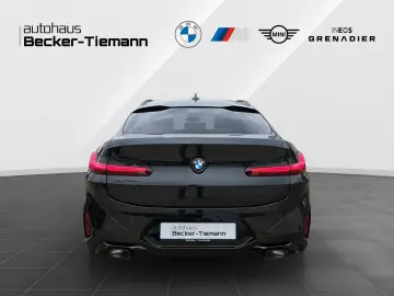BMW X4 xDrive20i Live Cockpit Plus   M SPORT Paket