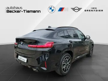 BMW X4 xDrive20i Live Cockpit Plus   M SPORT Paket