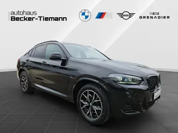 BMW X4 xDrive20i Live Cockpit Plus   M SPORT Paket