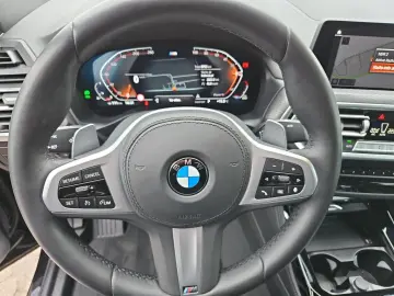 BMW X4 xDrive20i Live Cockpit Plus   M SPORT Paket