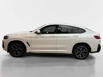 BMW X4 xDrive20i Aut M Sport AHK ACC Laser Inno HiFi