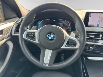 BMW X4 xDrive20d M Sport AHK Pano Head-Up HiFi