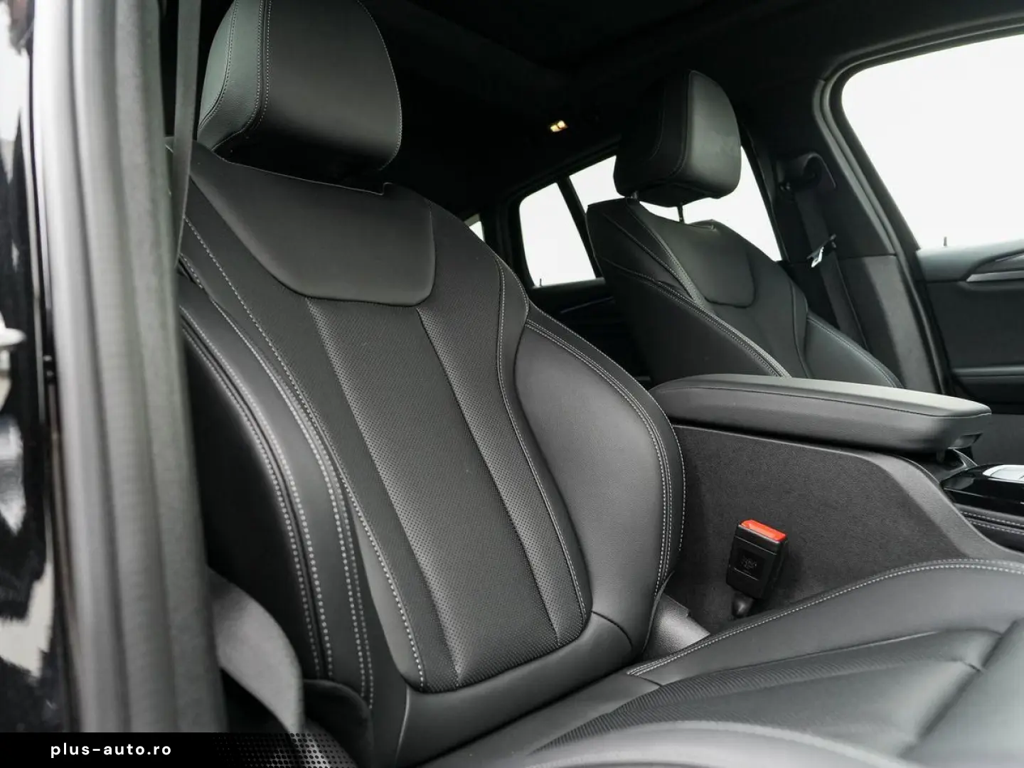 BMW X4 xDrive20d M-Sport AHK PANO ACC Laser HuD KoZg