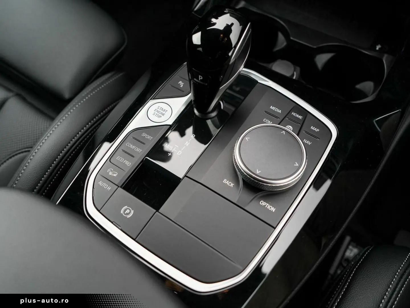 BMW X4 xDrive20d M-Sport AHK PANO ACC Laser HuD KoZg