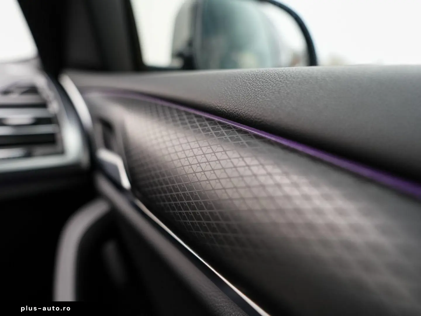 BMW X4 xDrive20d M-Sport AHK PANO ACC Laser HuD KoZg