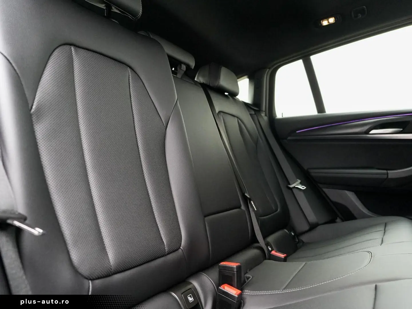 BMW X4 xDrive20d M-Sport AHK PANO ACC Laser HuD KoZg