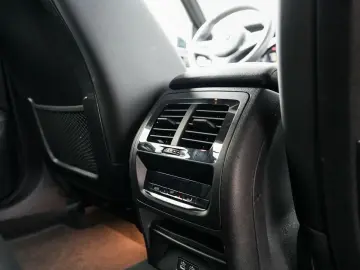 BMW X4 xDrive20d M-Sport AHK PANO ACC Laser HuD KoZg