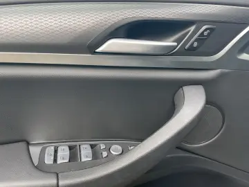 BMW X4 xDrive20d M Sportpaket AHK Head-Up HiFi 19  H