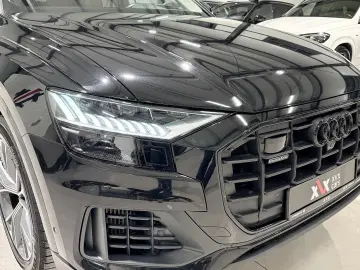 Audi Q8 55 TFSIe Ventilatie B&O Trapa Headup Pneumatic
