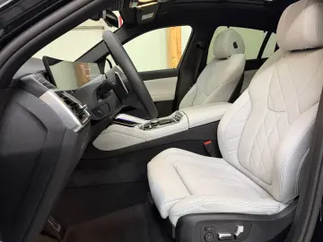 BMW X6 xDrive30d M Sport Standheizung AHK Harman K