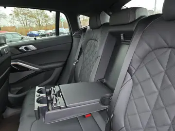 BMW X6 xDrive40d M Sportpaket Sitzbelüftung AHK Soft