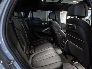 BMW X6 xDrive 30d M Sport PANO AHK LED STANDHZ NAVI